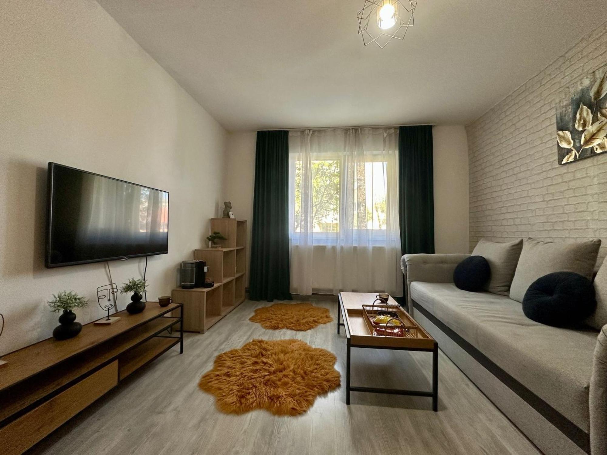 Londof Apartments- New Center Брашов Экстерьер фото